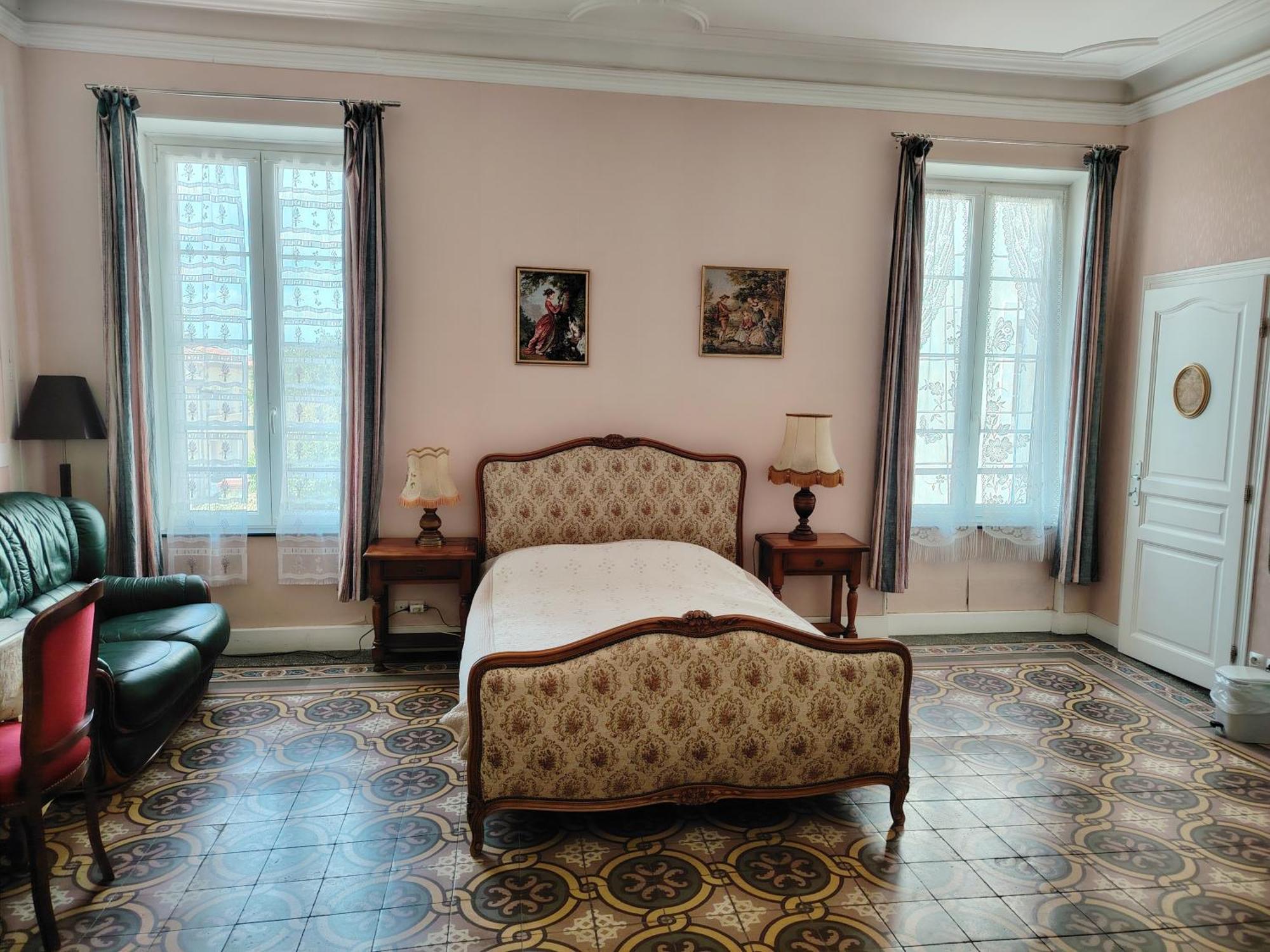 Les Volets Bleus Bed & Breakfast Sallèles-dʼAude Екстериор снимка